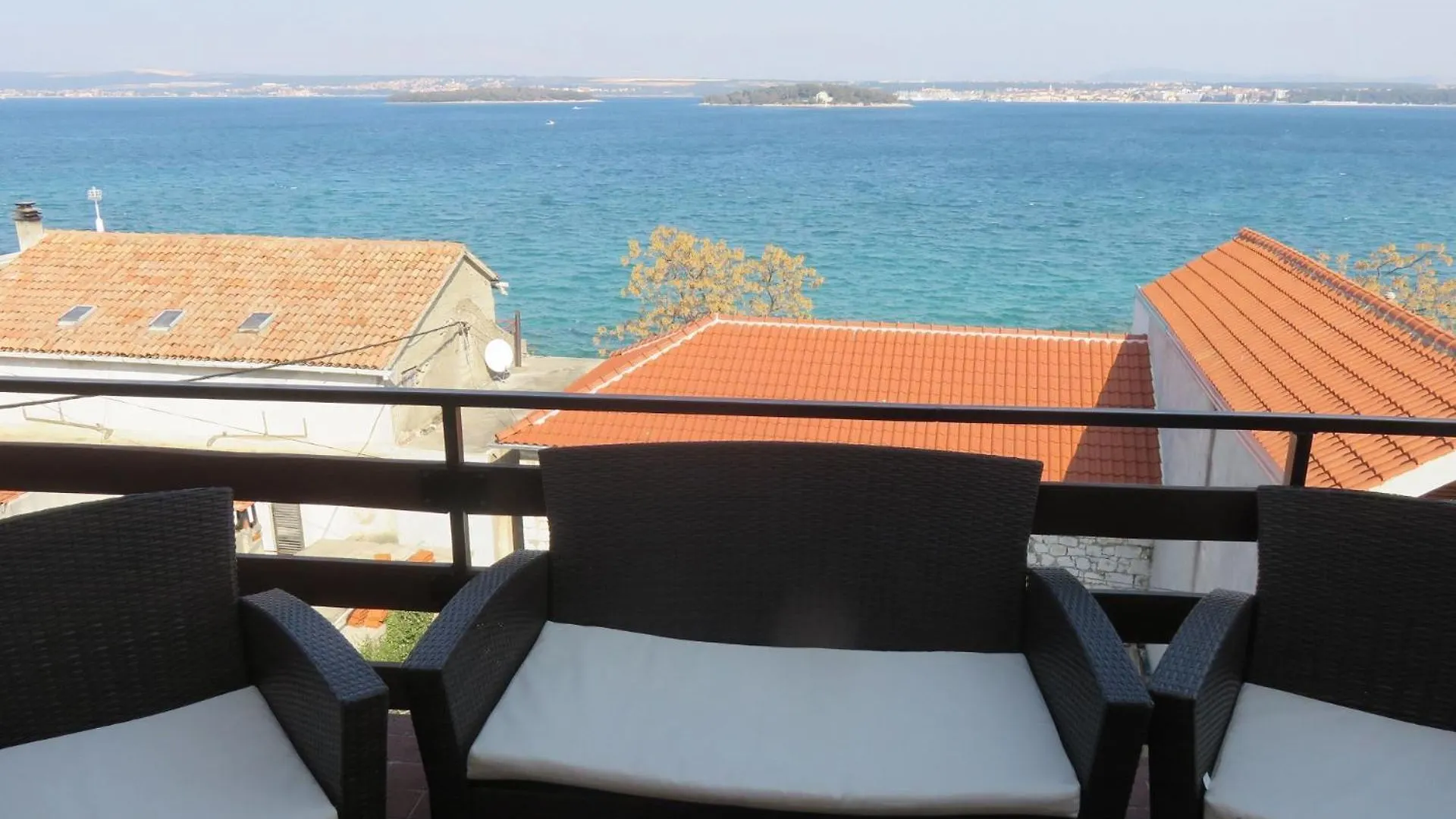 Apartment Marin Tkon