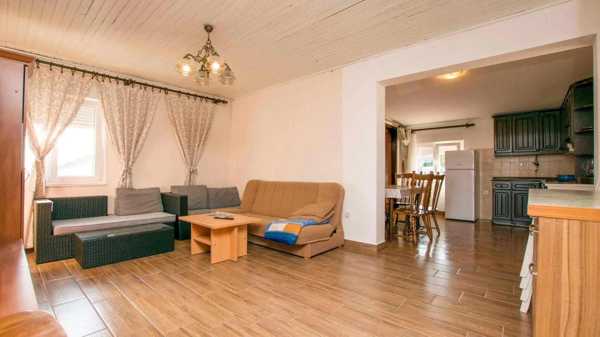 Apartment Marin